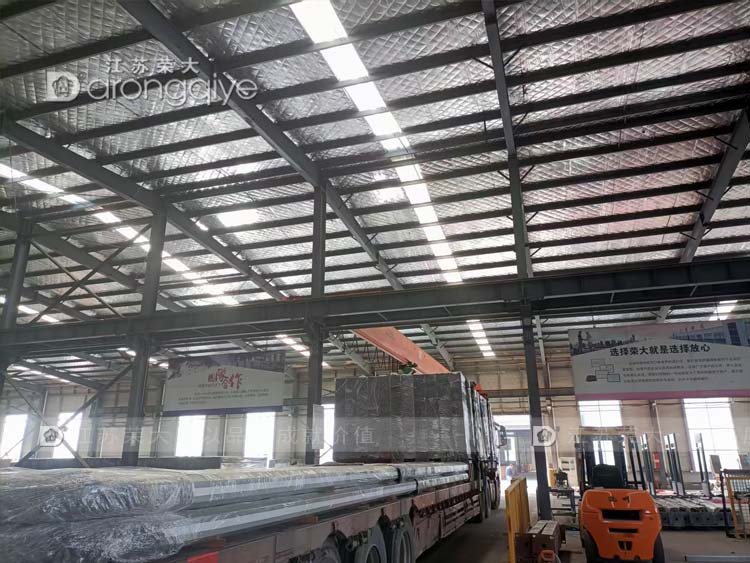 湖北候車亭二期發(fā)貨實況1